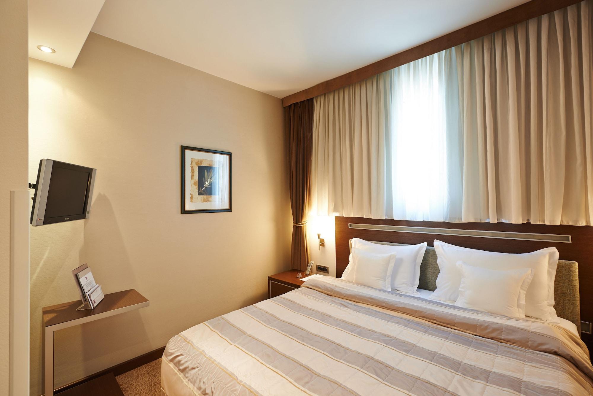 In Hotel Beograd Belgrado Exterior foto