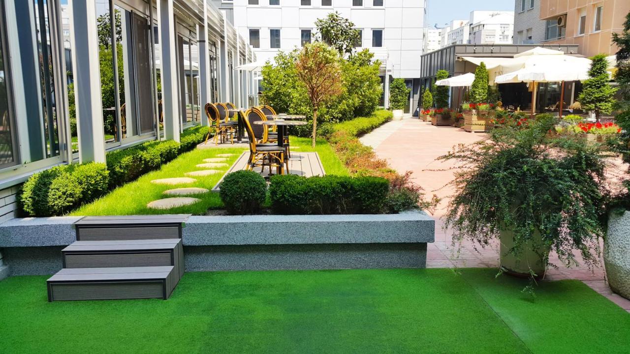 In Hotel Beograd Belgrado Exterior foto